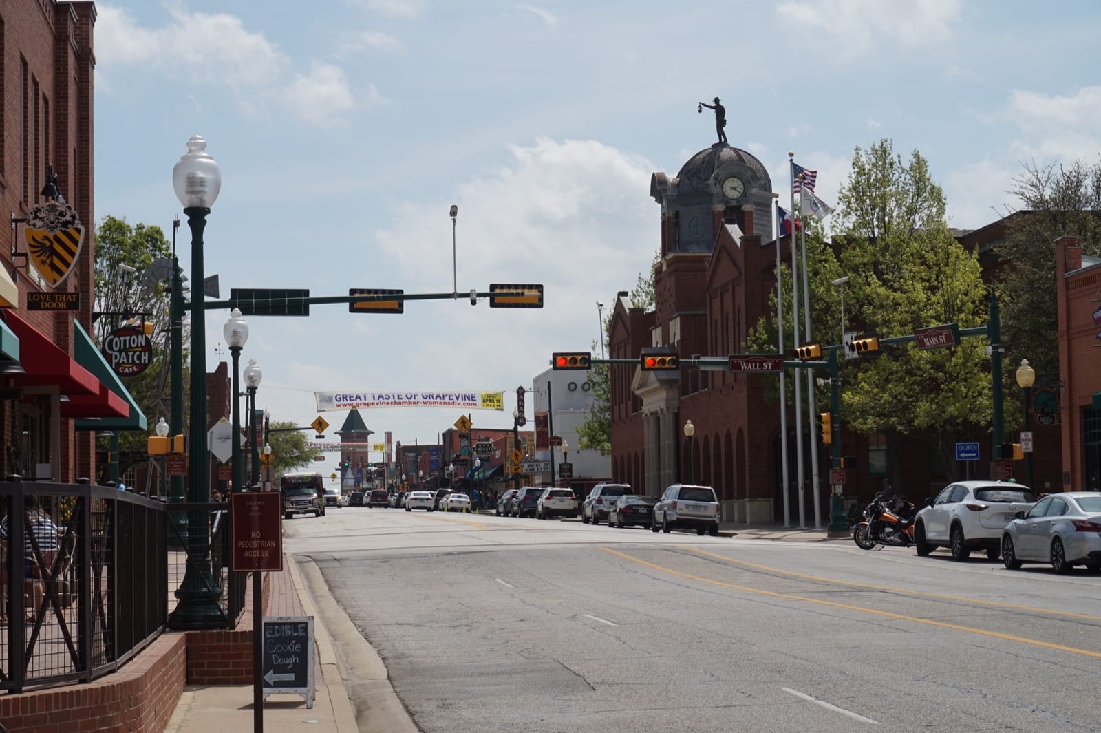 Main Street in historic downtown Grapevine, Texas